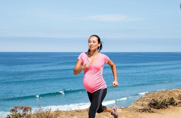 حقایق و باورهای نادرست در مورد دویدن در بارداری